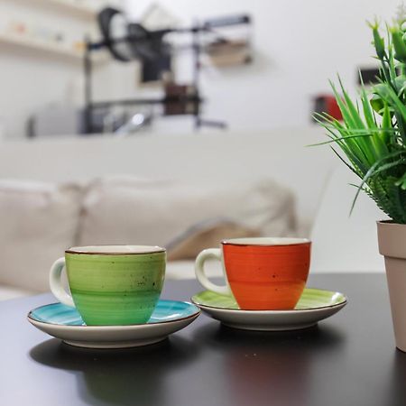 Apartament Sanzio City Escape - 15Min From Duomo Mediolan Zewnętrze zdjęcie